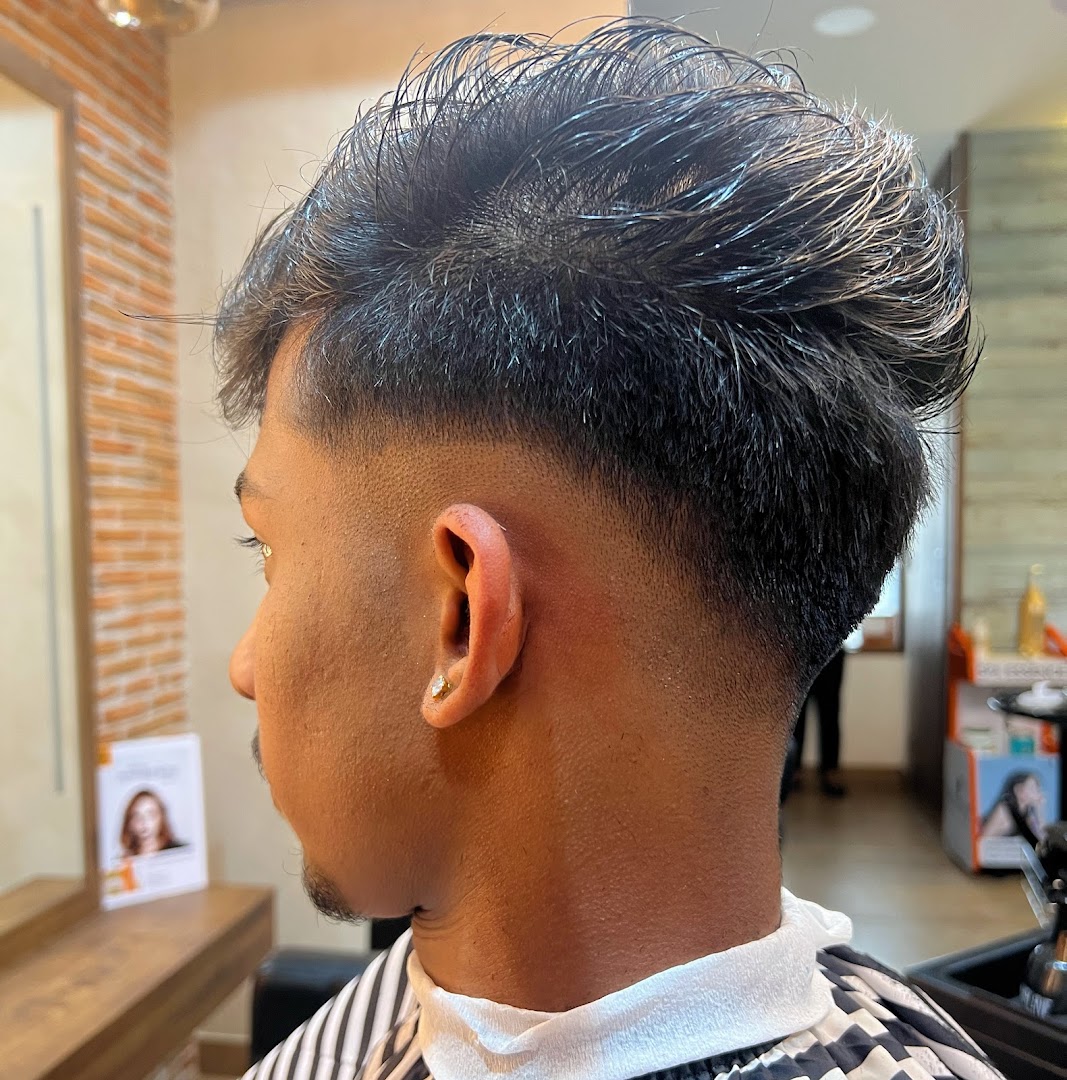 A skin fade blended into a textured crop, detail still fresh