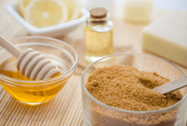Honey and almond body scrub